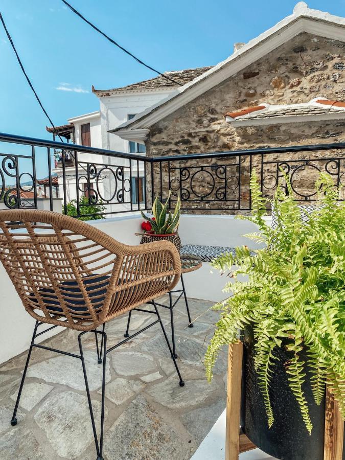 Evagelias Suite Скопелос Екстериор снимка