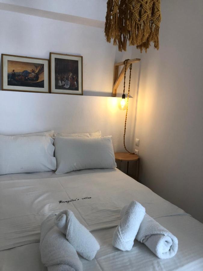 Evagelias Suite Скопелос Екстериор снимка